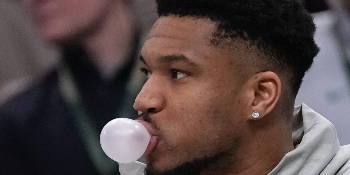 NBA star Giannis Antetokounmpo gets in bed with sports gambling as a Kalshi shareholder