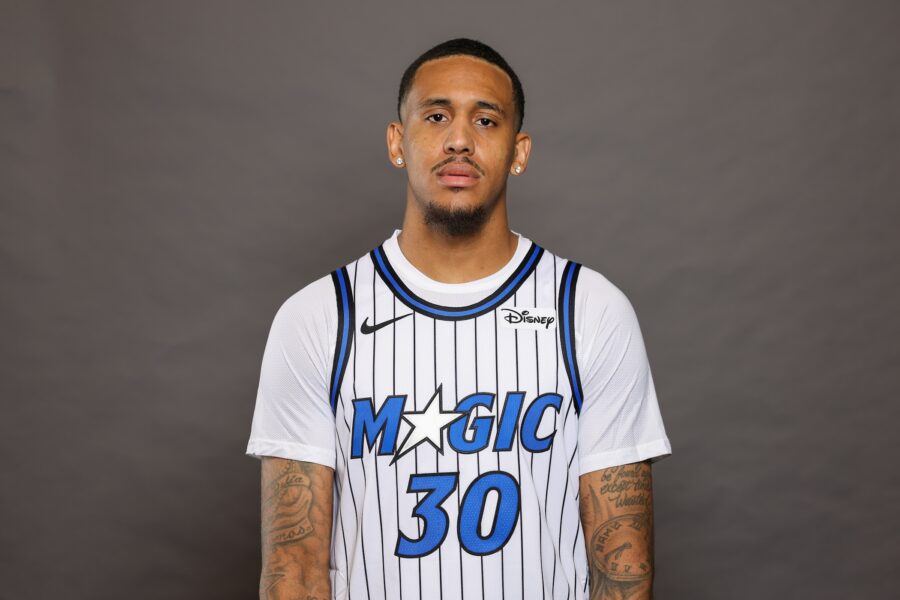 Magic Sign Alex Morales To Two-Way Contract