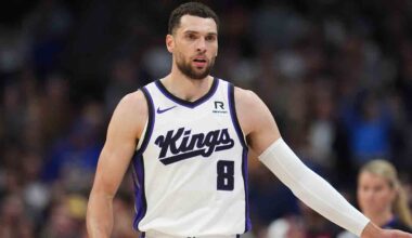 Report: Kings' Zach LaVine to undergo season-ending hand surgery