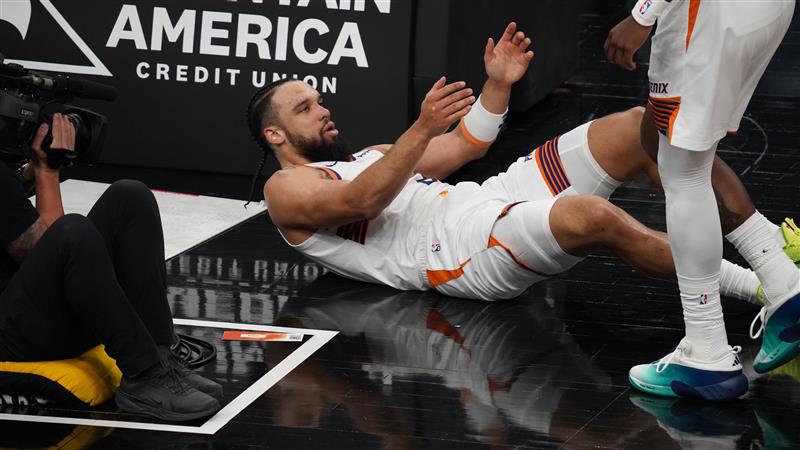 It was a very day-before-the-All-Star-break Wednesday evening for the Phoenix Suns against the Okla...