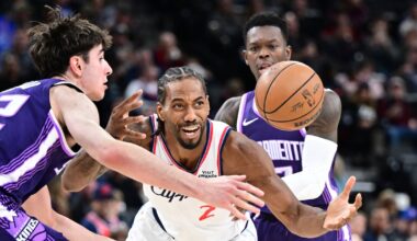 Kawhi Leonard helps Los Angeles Clippers hand Sacramento Kings 11th straight loss