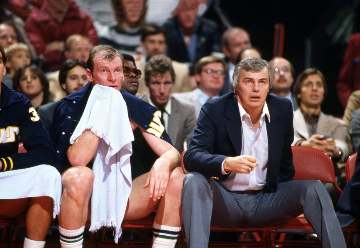 Doug Moe, former player and longtime NBA coach, dies at 87