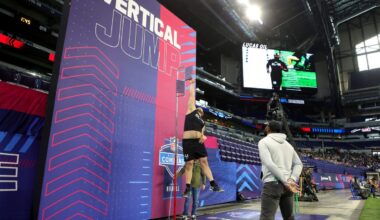 Which 2026 NFL Draft prospects received invites to NFL Scouting Combine?