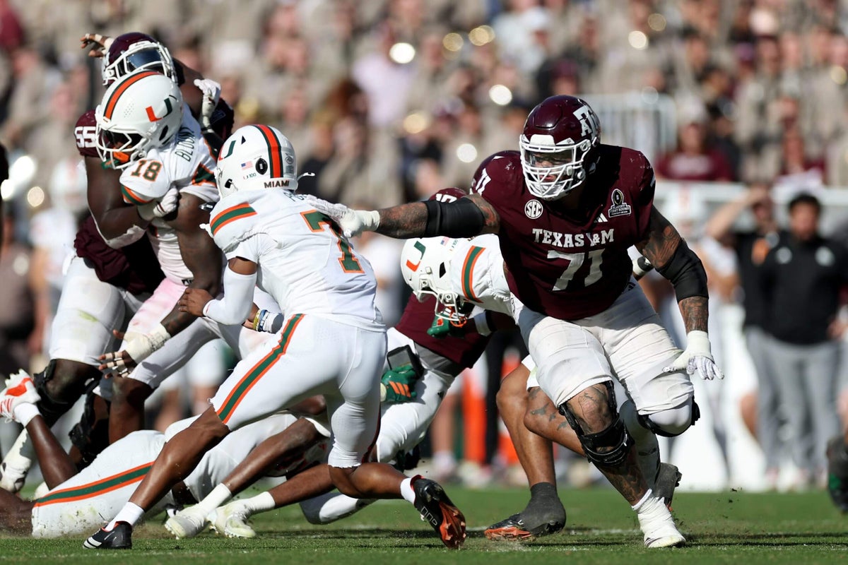 Chargers 7-round mock draft, 1.0: Fix the interior offensive line