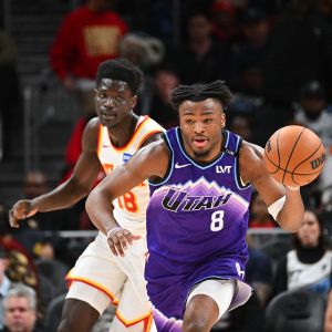 ATLANTA, GA - FEBRUARY 5: Isaiah Collier #13 of the Utah Jazz dribbles the ball during the game against the Atlanta Hawks on February 5, 2026 at State Farm Arena in Atlanta, Georgia. NOTE TO USER: User expressly acknowledges and agrees that, by downloading and/or using this Photograph, user is consenting to the terms and conditions of the Getty Images License Agreement. Mandatory Copyright Notice: Copyright 2026 NBAE (Photo by Adam Hagy/NBAE via Getty Images)