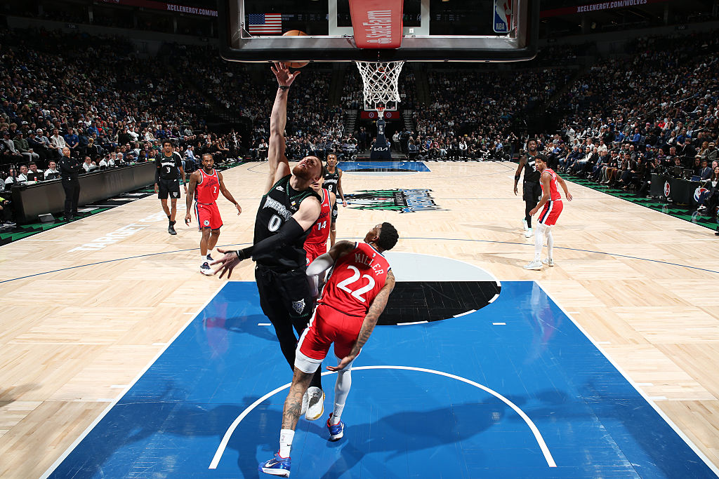 MINNEAPOLIS, MN - FEBRUARY 8: Donte DiVincenzo #0 of the Minnesota Timberwolves shoots the ball during the game against the LA Clippers on February 8, 2026 at Target Center in Minneapolis, Minnesota. NOTE TO USER: User expressly acknowledges and agrees that, by downloading and or using this Photograph, user is consenting to the terms and conditions of the Getty Images License Agreement. Mandatory Copyright Notice: Copyright 2026 NBAE (Photo by David Sherman/NBAE via Getty Images)