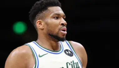 Giannis Antetokounmpo injured: Head coach Doc Rivers provides confusing update on Bucks star