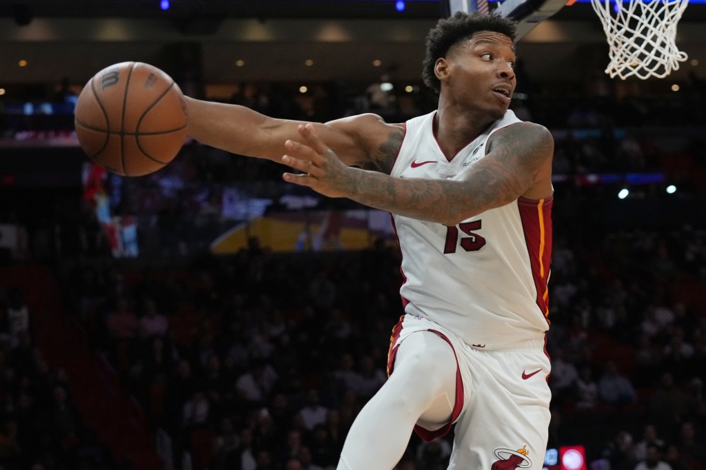 Myron Gardner promoted to Miami Heat standard contract