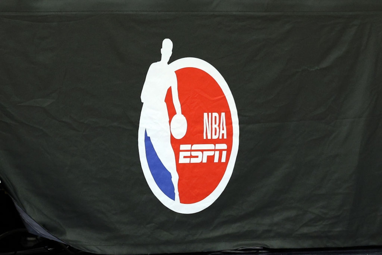 Could projected No. 1 NBA pick’s draft stock be falling? ‘Yes,’ ex-star says