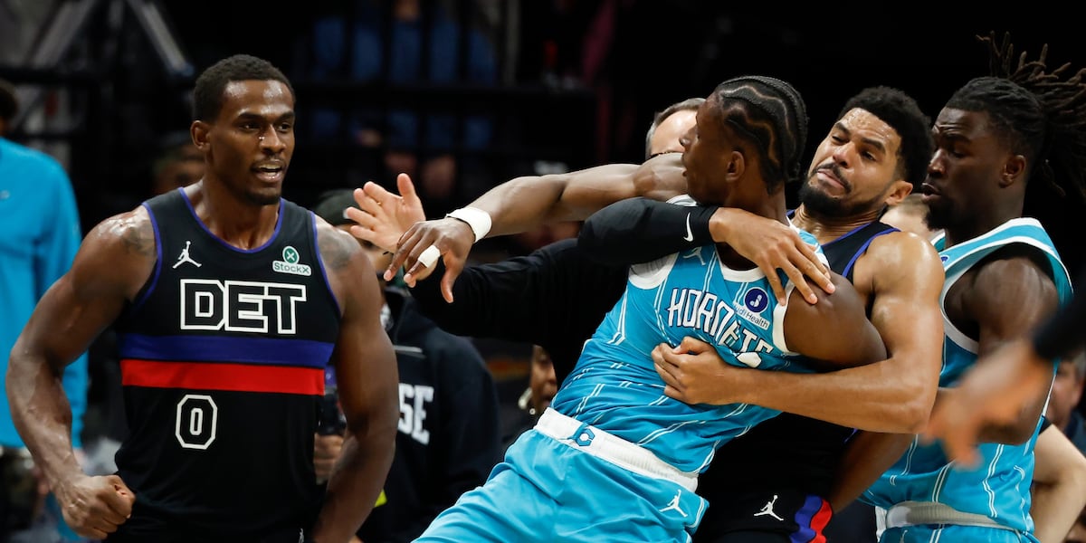 4 players ejected after benches-clearing brawl in Charlotte Hornets game