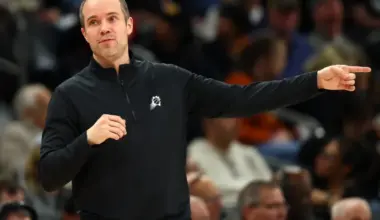 Suns Coach Praises 'Methodical' Celtics Before Blowout Loss image