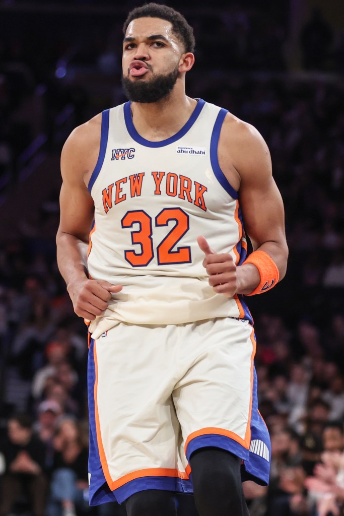 Karl-Anthony Towns, celebrating after a bucket, scored a team-hight 25 points in the Knicks' 108-106 comeback win over the  Rockets on Feb. 21, 2026 at the Gardden.