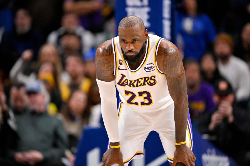 Byron Scott Says LeBron James Needs To Leave The Los Angeles Lakers