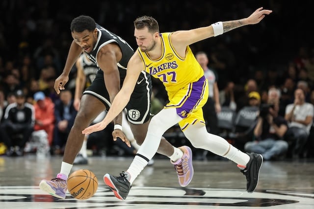Nets' Day'Ron Sharpe Has Fans In Locker Room