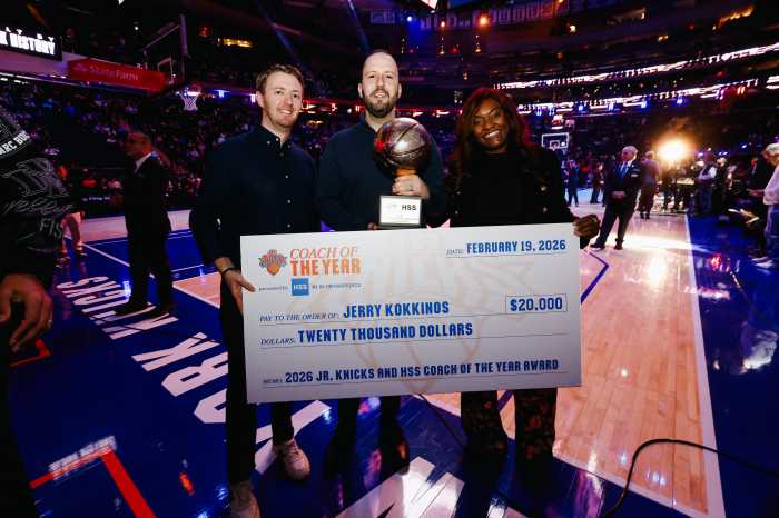 Photo via New York Knicks/Hospital for Special Surgery.