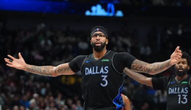 Mavs, Raptors active in Anthony Davis trade talks