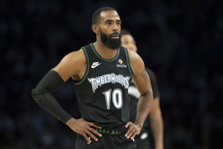 Bulls Notes: Cowley, White, Smith, Collins, Terry