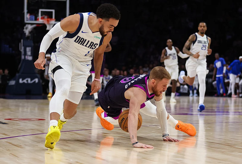 Minnesota Timberwolves Vs Dallas Mavericks NBA basketball game-Donte DiVincenzo