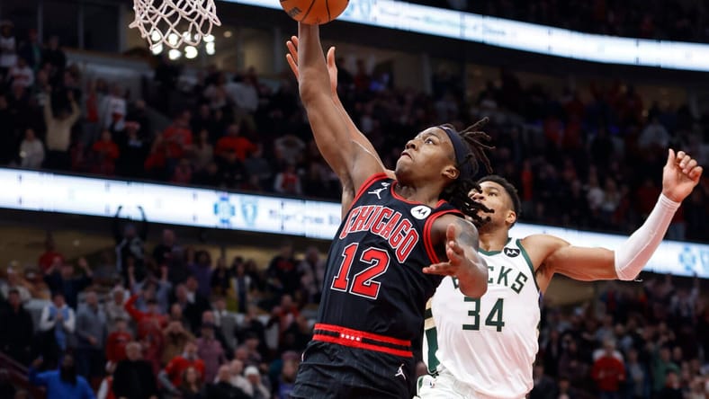Ayo Dosunmu, Giannis: Milwaukee Bucks at Chicago Bulls