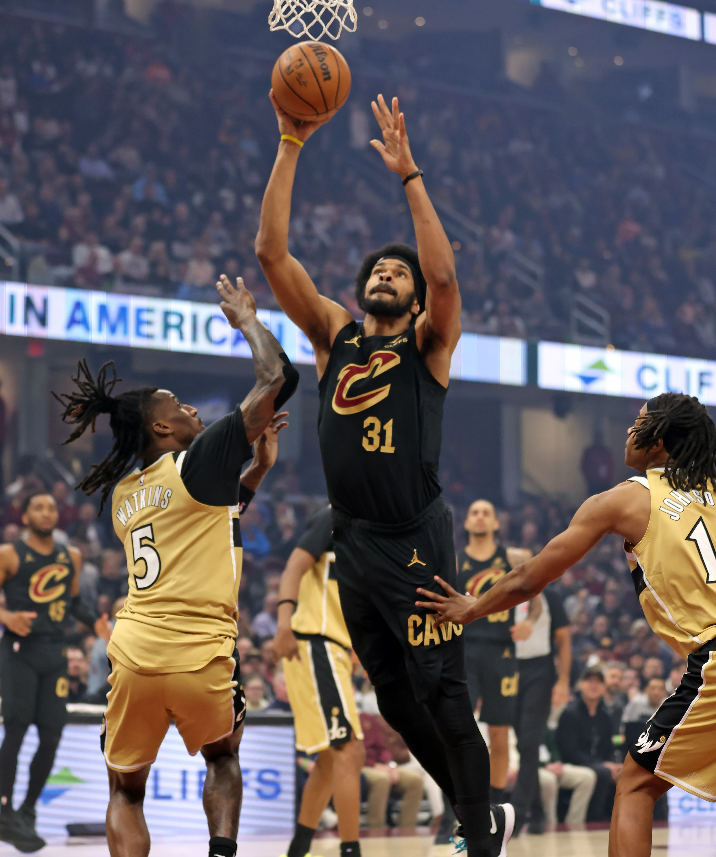 Cleveland Cavaliers center Jarrett Allen goes up for two against the Washington Wizards in the first half of play. 