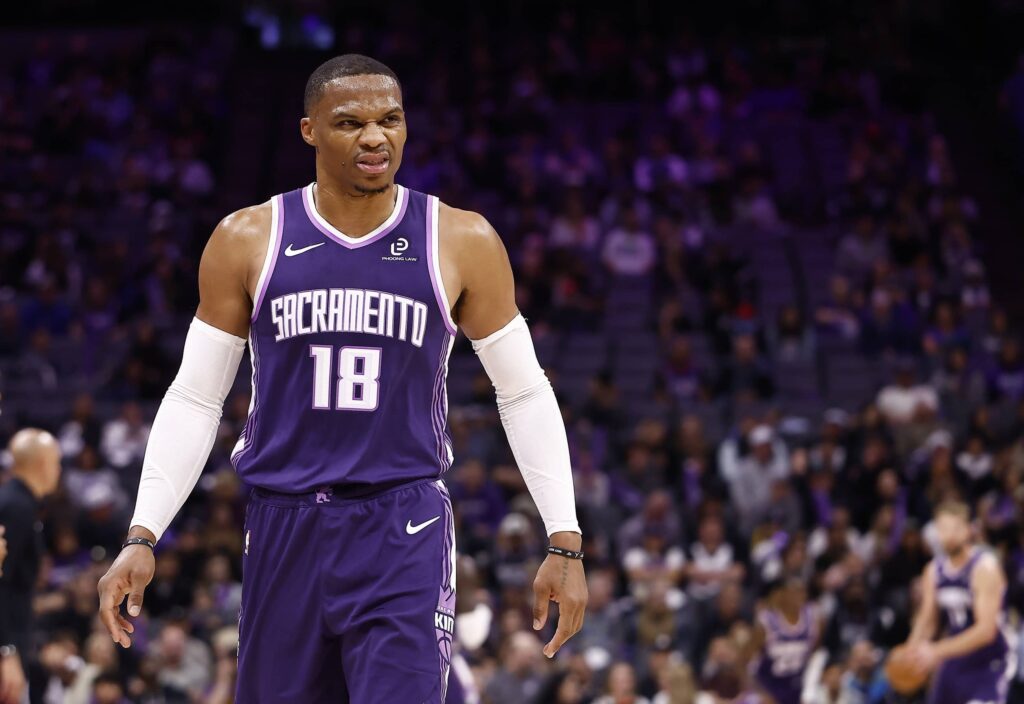 Kings Rule Out 6 Players Against Jazz; Sacramento Might Be Learning From Utah On How To Tank