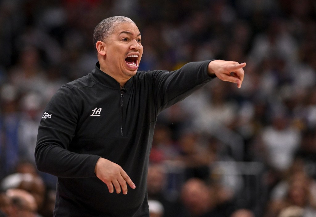 Nuggets falter in clutch time again in last-second loss to Clippers