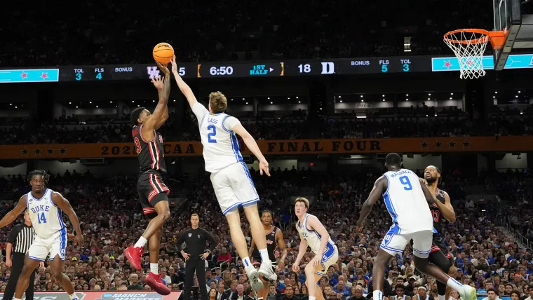 College basketball Saturday features possible Final Four preview image