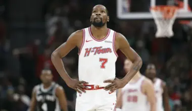Rockets predicted to reunite with two former franchise stars including $81.5 million MVP, former teammate of Kevin Durant through blockbuster trade image