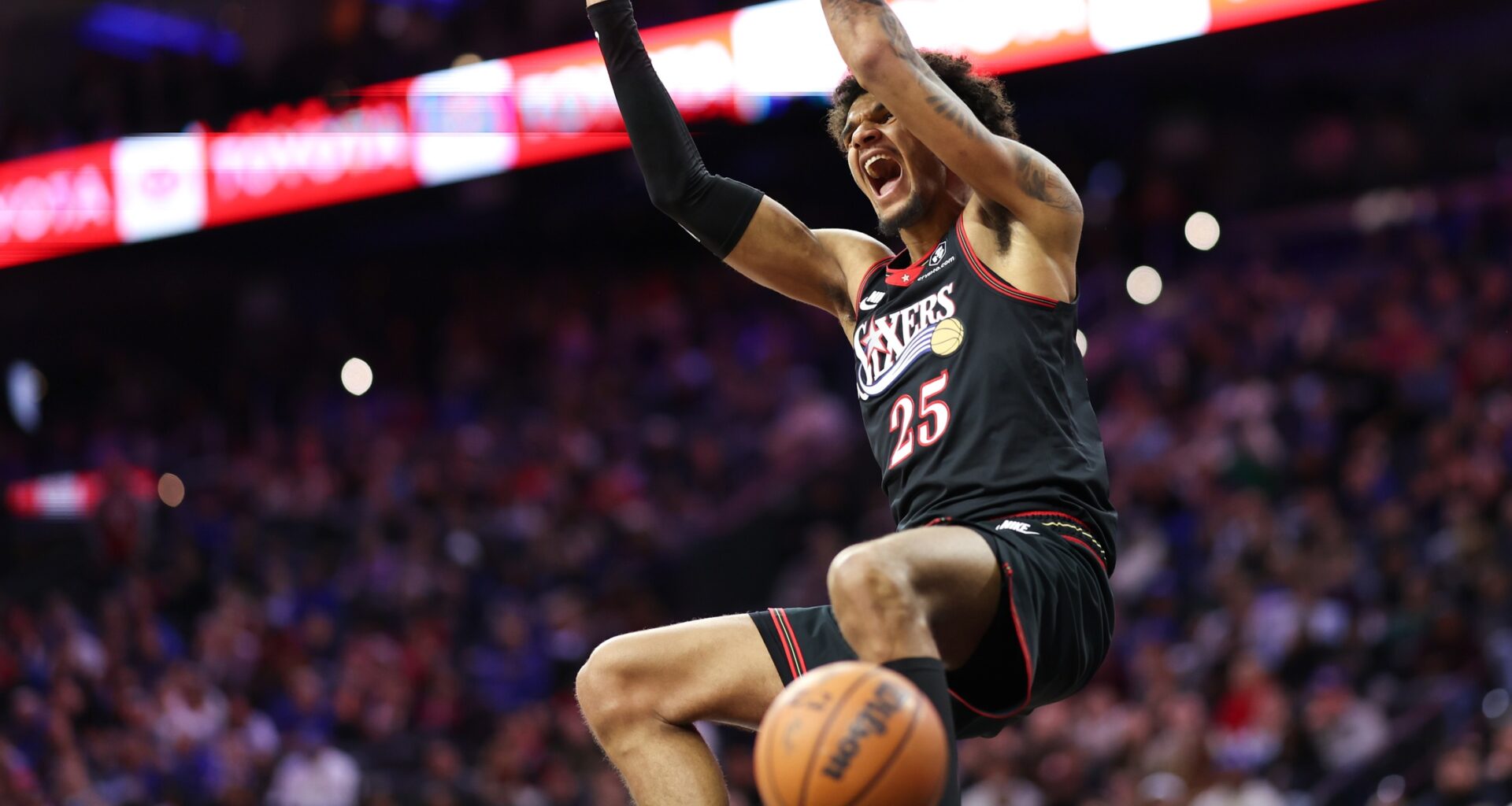 The Dominick Barlow Contract is a Slam Dunk Even if the Sixers PR Spin is Annoying