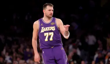 Lakers linked to trade for $48 million ex-Celtics fan-favorite center image