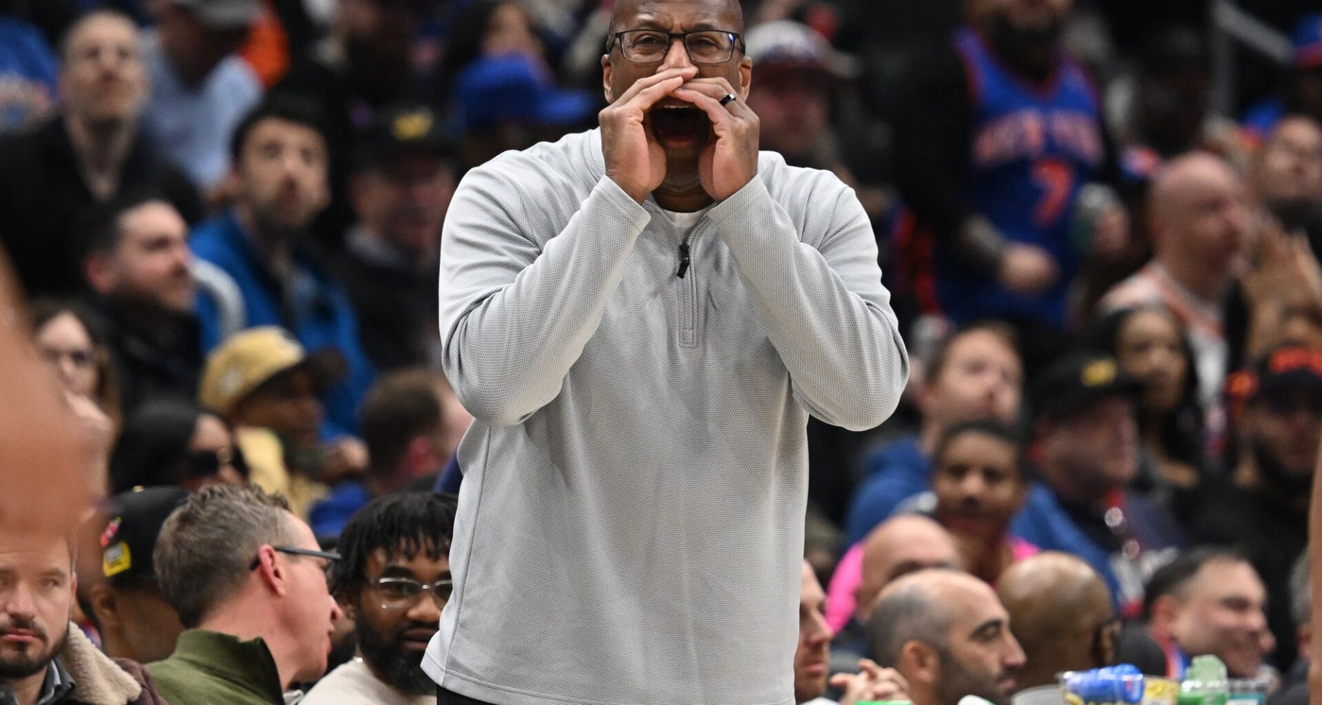 New York Knicks head coach Mike Brown