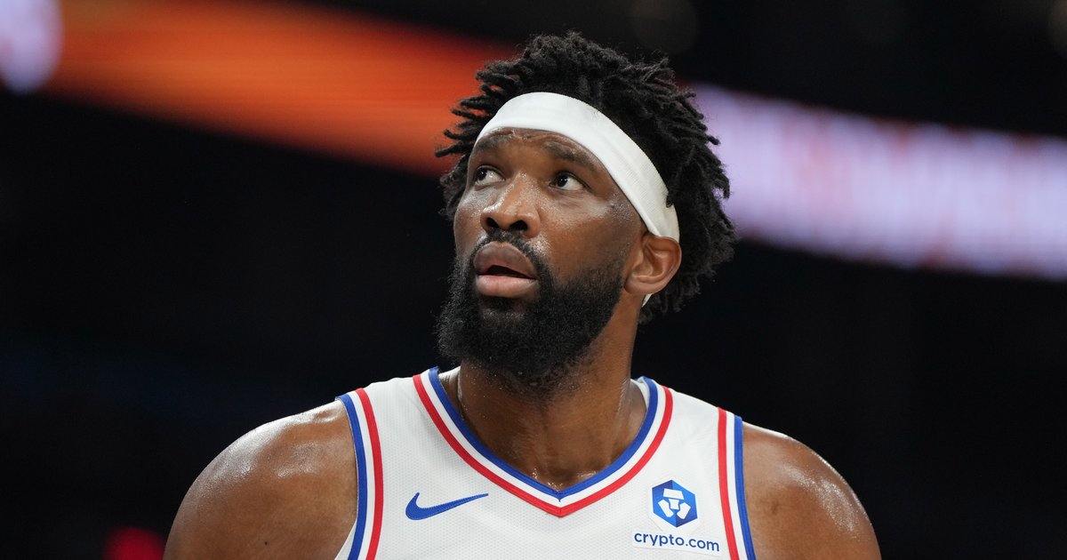 Instant observations: After a few emotional days, Sixers settle things down with decisive win over Suns