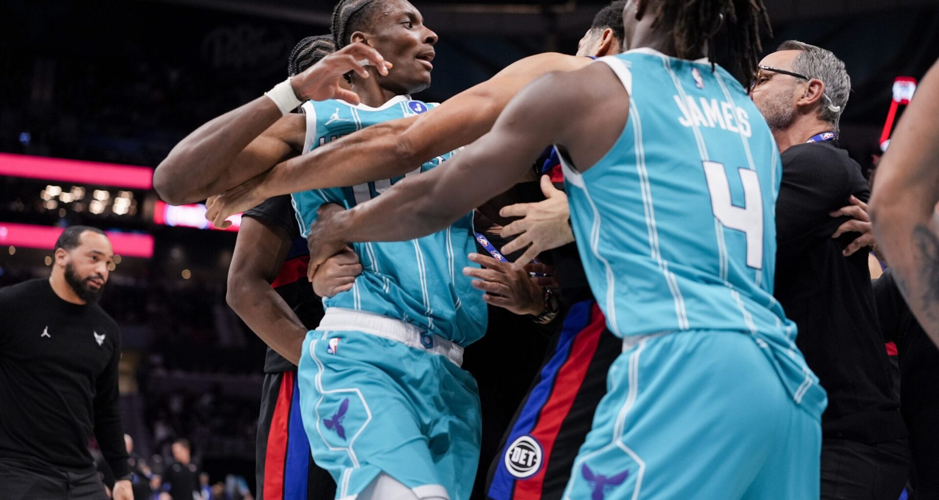Hornets-Pistons Erupts in Chaos: 4 Players Ejected After Brawl