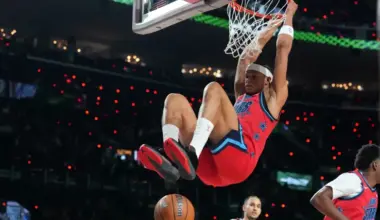 How Spurs' Carter Bryant used upbringing in deaf community to become NBA first-round pick image