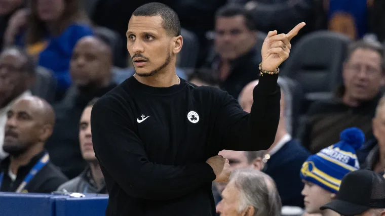 Joe Mazzulla Loved Pat Riley's 'Awesome' Celtics Jab image