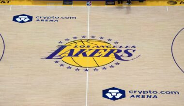 Lakers Unveil Pat Riley's Statue Ahead of Rivalry Matchup