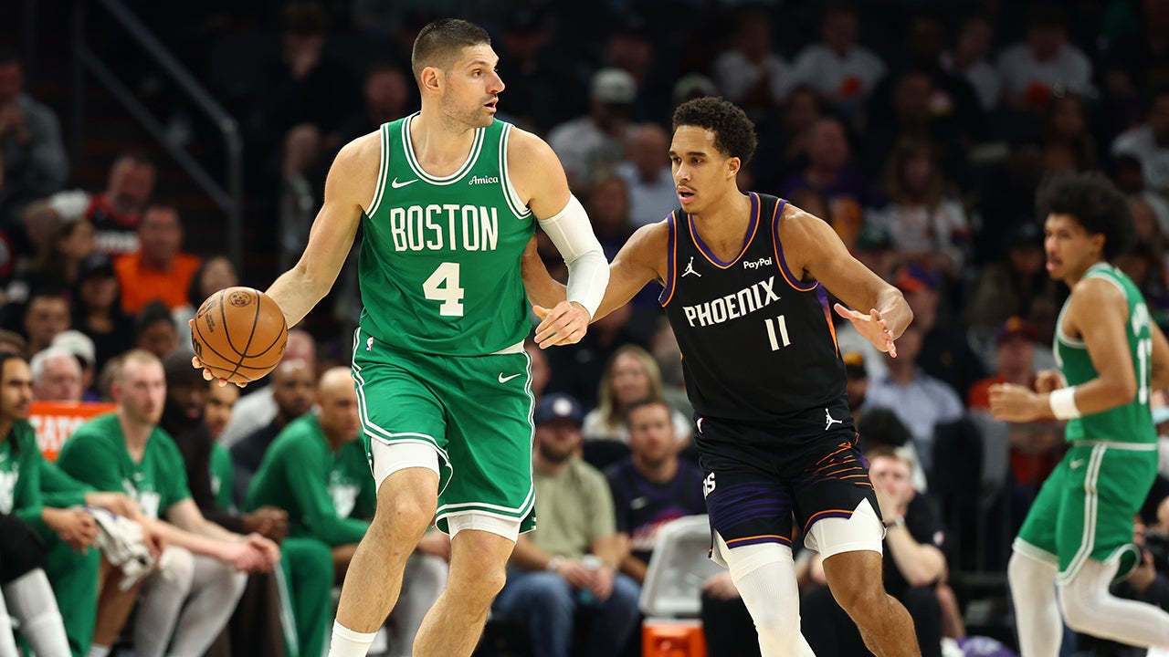 Celtics win 4th in a row with convincing effort against Suns - 98.5 The Sports Hub