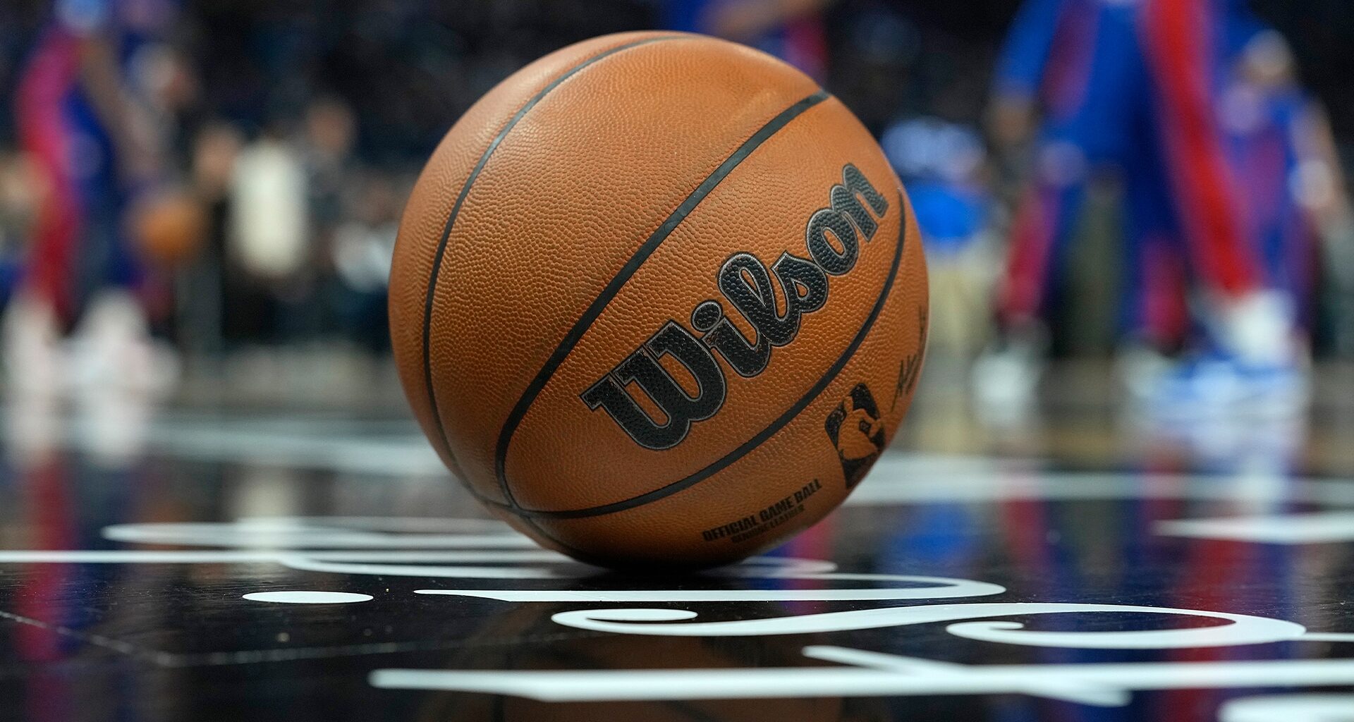 Starting 5, Feb. 1: Sunday Night Basketball & Pioneers Classic headline landmark Sunday