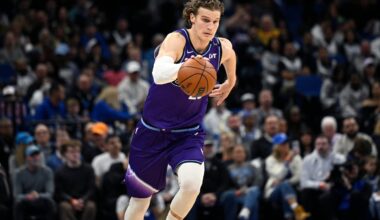 Jazz star Lauri Markkanen played 27 minutes in a loss to the Magic on Feb. 7, but was taken out of the game down the stretch.