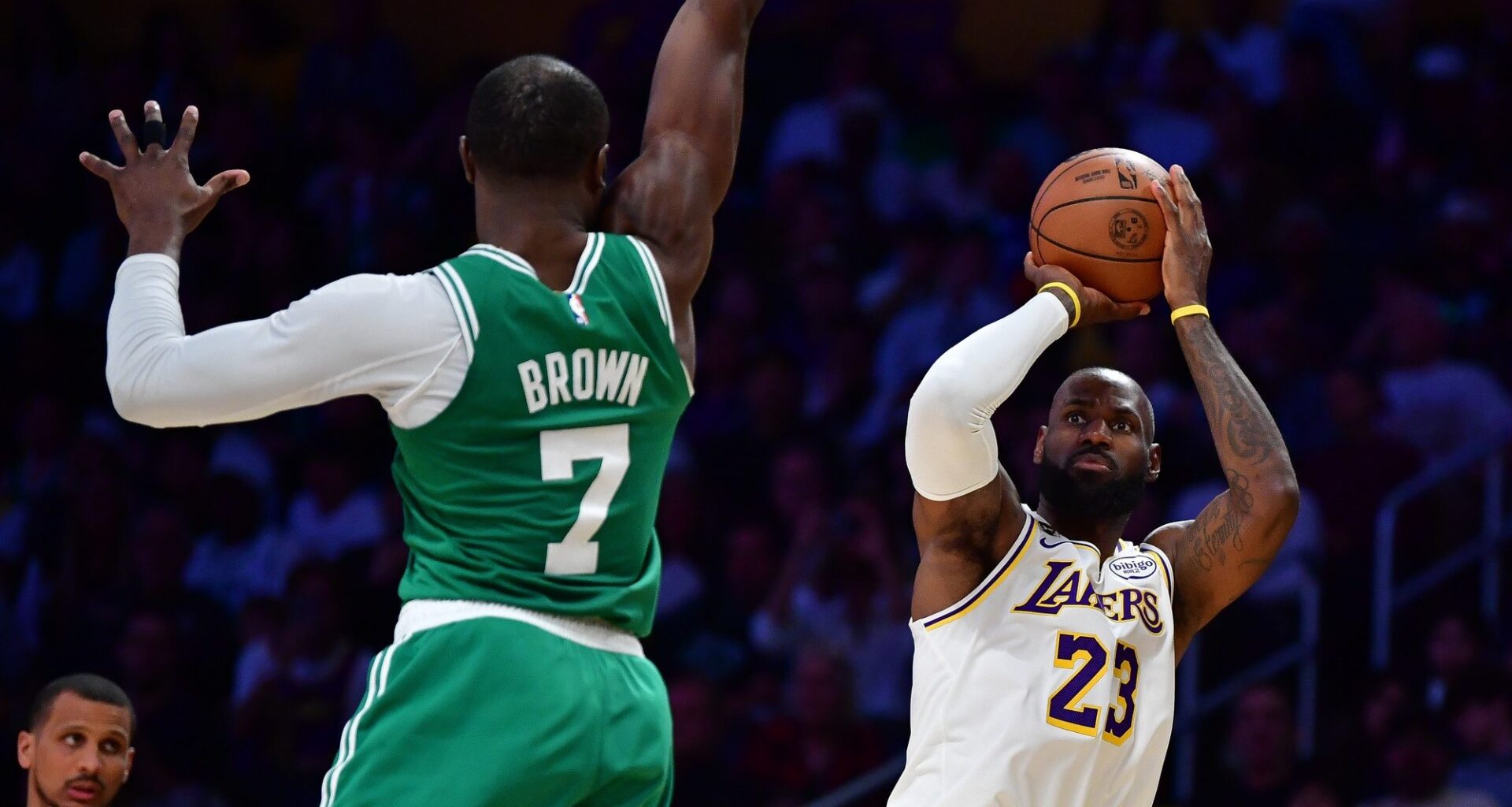 NBC scores most-watched regular season NBA game since 2017