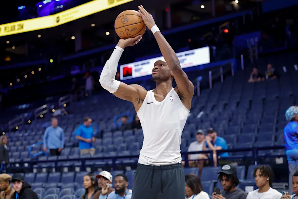 Feb 27, 2026; Oklahoma City, Oklahoma, USA; Oklahoma City Thunder guard Shai Gilgeous-Alexander warms up before the start of a game against the Denver Nuggets at Paycom Center. Mandatory Credit: Alonzo Adams-Imagn Images