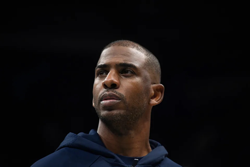 Los Angeles Clippers guard Chris Paul (3)Sam Sharpe-Imagn Images