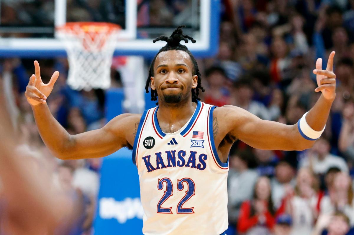 Darryn Peterson's bizarre Kansas situation requires patience