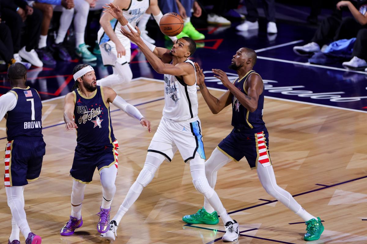 Victor Wembanyama 'set the tone' for new NBA All-Star Game format that finally delivered