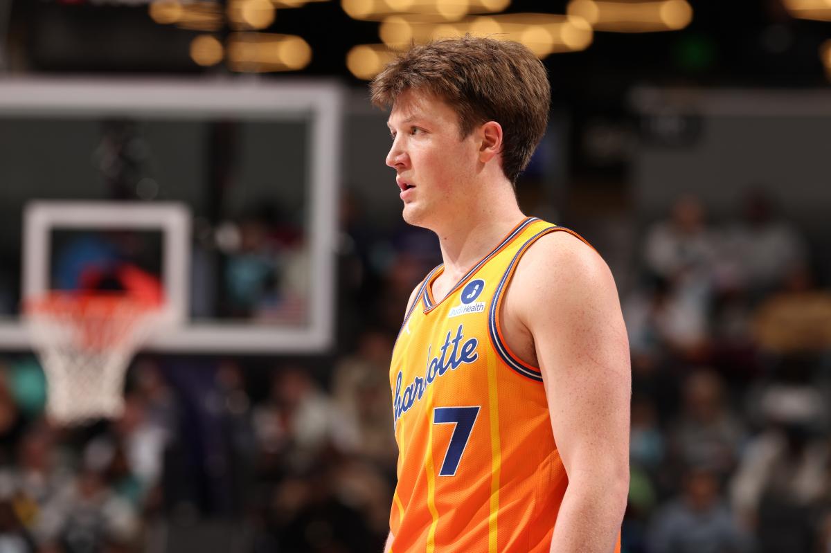 Get up to $1,000 matched in FanCash for Rockets vs. Hornets