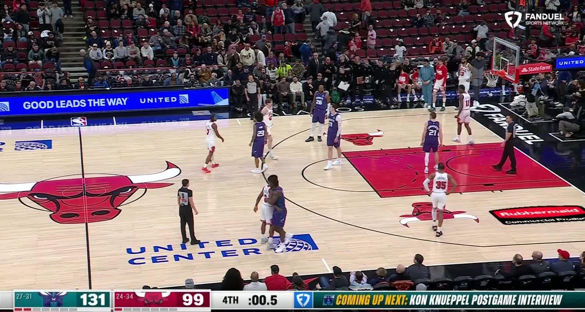 Miller, Knueppel lead Charlotte past Chicago 131-99 for 8th straight road win