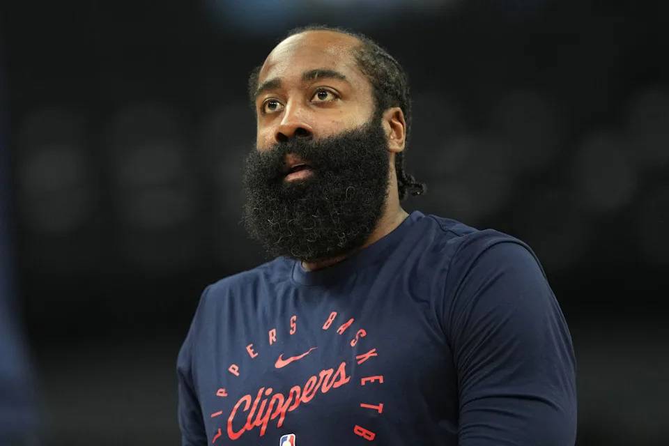 Former Los Angeles Clippers guard James Harden (1).© Darren Yamashita-Imagn Images