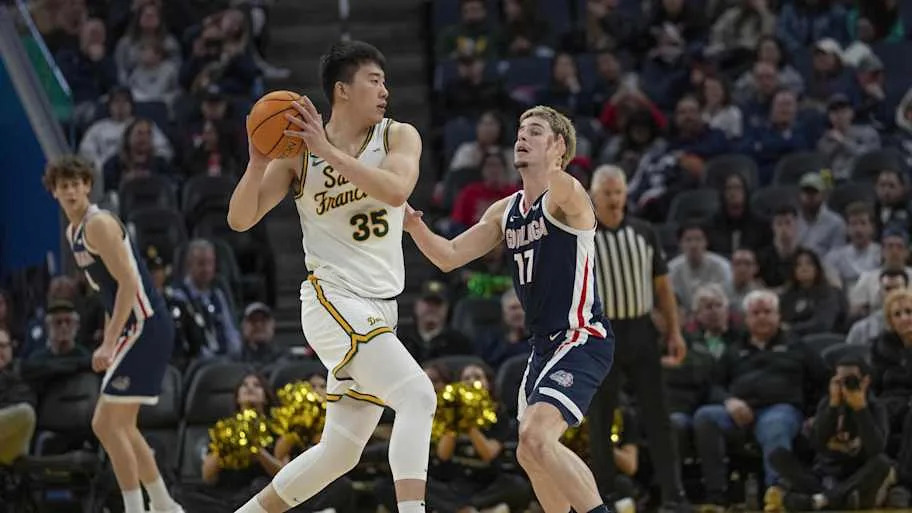 Gonzaga Bulldogs guard Mario Saint-Supery  