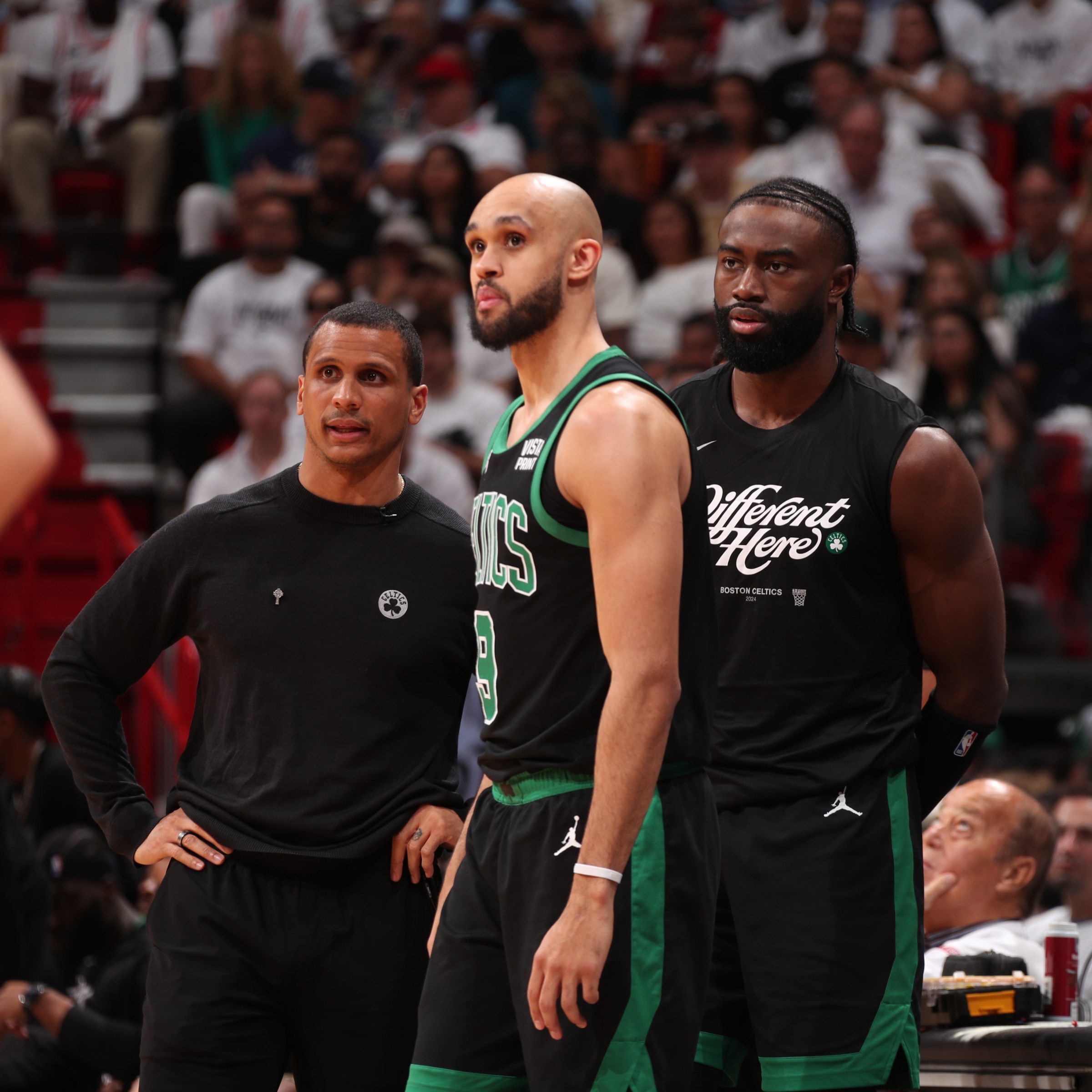 MIAMI, FL - APRIL 27: Head Coach Joe Mazzulla of the Boston Celtics talks with Derrick White #9 and Jaylen Brown #7 during the game against the Miami Heat during Round 1 Game 3 of the 2024 NBA Playoffs on April 27, 2024 at Kaseya Center in Miami, Florida. NOTE TO USER: User expressly acknowledges and agrees that, by downloading and or using this Photograph, user is consenting to the terms and conditions of the Getty Images License Agreement. Mandatory Copyright Notice: Copyright 2024 NBAE (Photo by Issac Baldizon/NBAE via Getty Images)