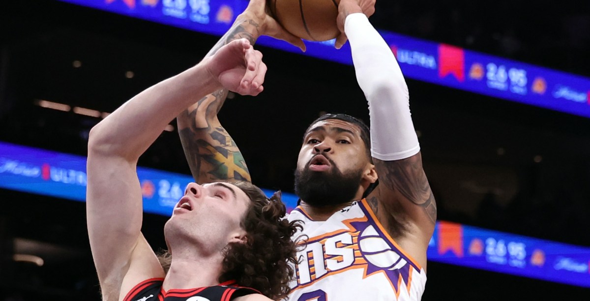 Third team added to deal; Nick Richards Windy City bound